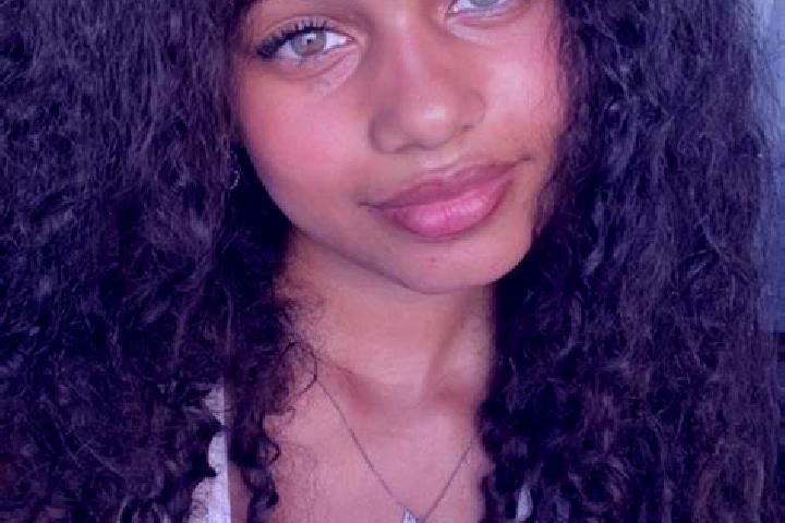 Jade, 23, a black hazel-eyed ebony companion based in Doka. Offering GFE, CIM, Dinner Date, Domination. Available for incall and outcall, day and evening dates.