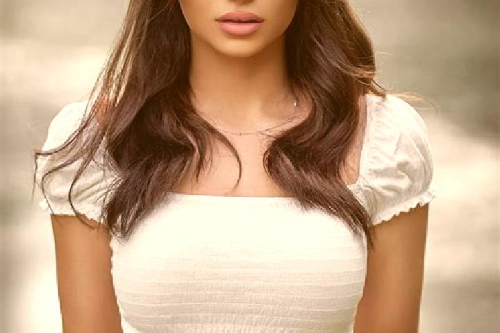 Jade, 23, a brunette blue-eyed ebony companion based in Dobsina. Offering Massage, Overnight, A-Level. Available for incall and outcall, day and evening dates.