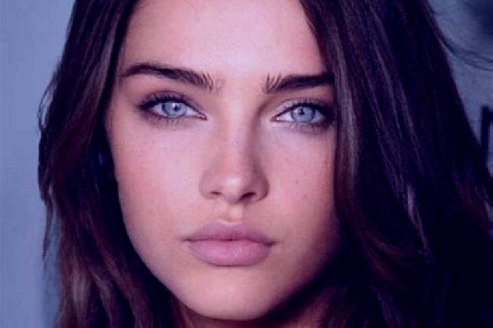 Jade, 23, a brunette blue-eyed middle eastern companion based in Gaitania. Offering Massage, Girlfriend Experience, Deep French Kissing. Available for incall...