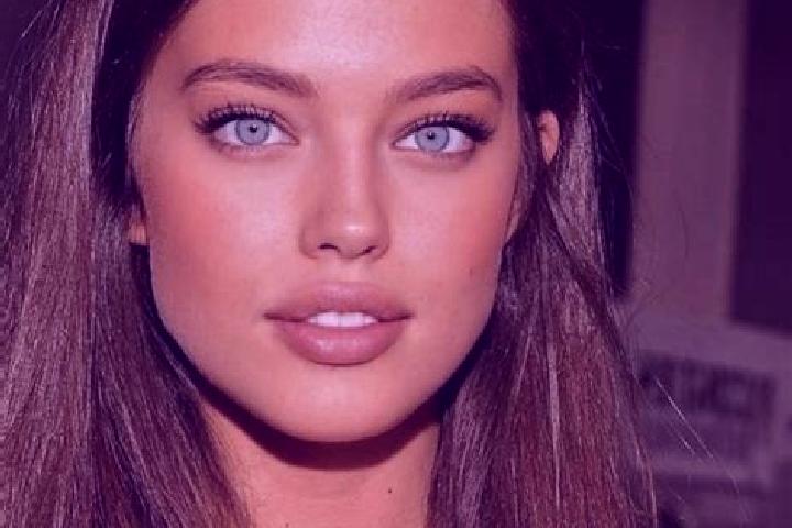 Jade, 23, a brunette blue-eyed mixed companion based in Groot-Marico. Offering Overnight, Deep French Kissing, Massage. Available for incall and outcall, ove...