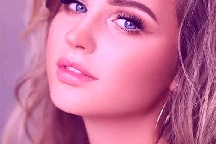 Jade, 23, a dark blonde blue-eyed mediterranean companion based in Itatuba. Offering Fetish, Domination, CIM, Travel Companion, Overnight. Available for inca...