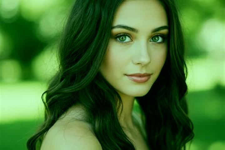 Jade, 23, a dark blonde hazel-eyed mediterranean companion based in Wolverine Lake. Offering Erotic Massage, Duos, GFE. Available for incall and outcall, day...
