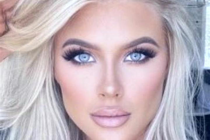 Jade, 23, a platinum blonde hazel-eyed mediterranean companion based in Grossenehrich. Offering Girlfriend Experience, Duos, Fetish, Erotic Massage. Availabl...