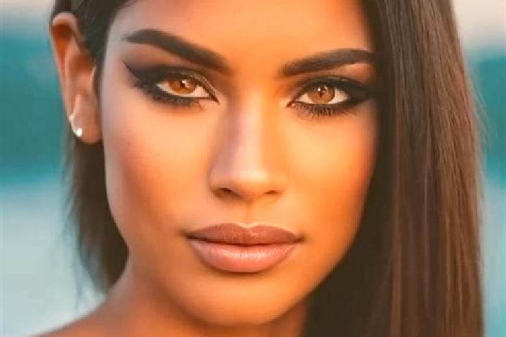 Jade, 23, a red brown-eyed latina companion based in Pontoirakleia. Offering Fetish, Deep French Kissing. Available for incall and outcall, day and evening d...