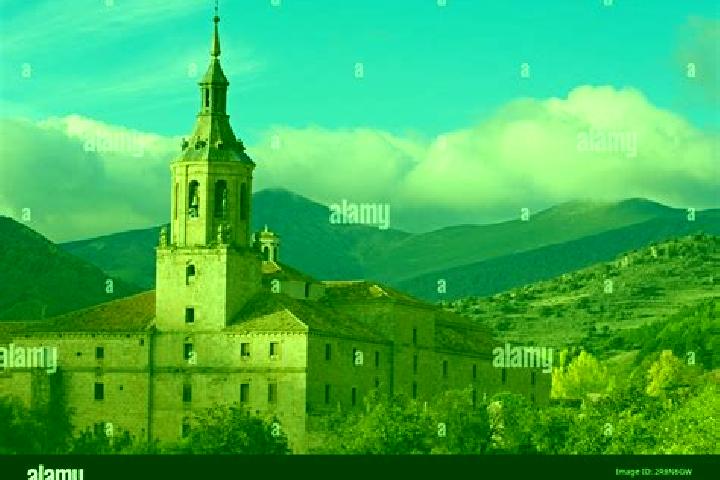 Jade, 23 — Escort in San Millan de la Cogolla, Spain