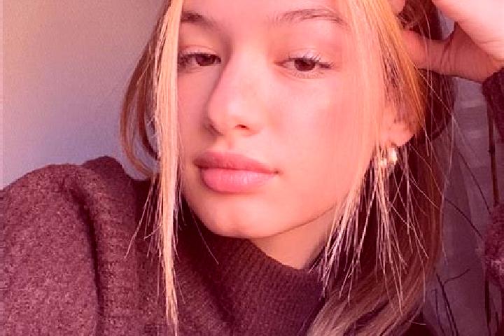 Jade, 24, a blonde brown-eyed ebony companion based in Montezuma. Offering Duos, 69. Available for incall and outcall, day and evening dates.