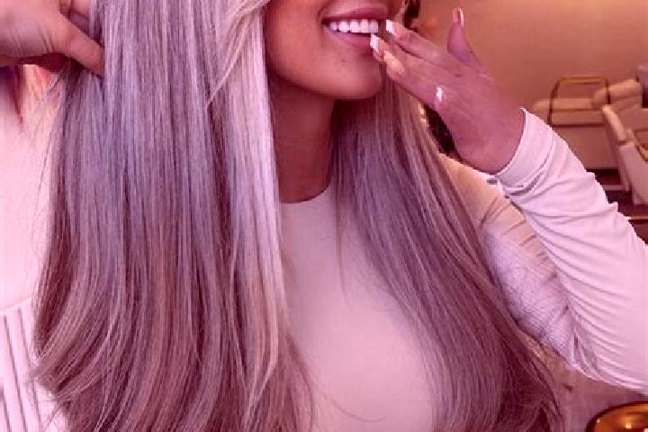 Jade, 24, a blonde grey-eyed ebony companion based in Moamba. Offering Tantra, OWO, Massage. Available for incall and outcall, day and evening dates.