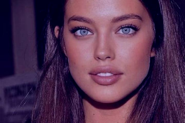 Jade, 24, a chestnut grey-eyed mediterranean companion based in Hopwood. Offering 69, Dinner Date, Erotic Massage, Travel Companion. Available for incall and...