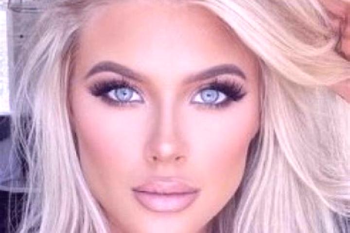 Jade, 24, a platinum blonde grey-eyed mixed companion based in Riverside West. Offering Fetish, Massage, Prostate Massage, Roleplay, A-Level. Available for i...