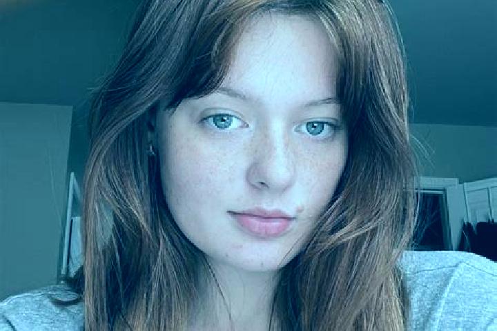 Jade, 24, a red blue-eyed caucasian companion based in Cafezal do Sul. Offering Deep French Kissing, GFE, Striptease, Dinner Date. Available for incall and o...