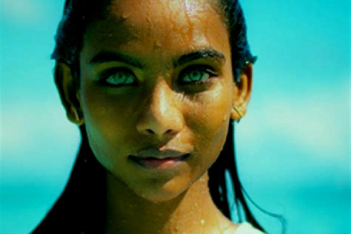 Jade, 24, a red blue-eyed indian companion based in Combani. Offering Girlfriend Experience, Erotic Massage, 69, BDSM. Available for incall and outcall, over...