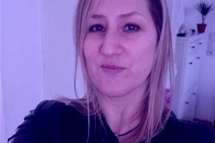 Jade, 24 — Escort in Bellot, France
