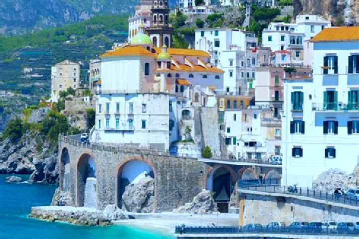 Jade, 24 — Escort in Lariano, Italy