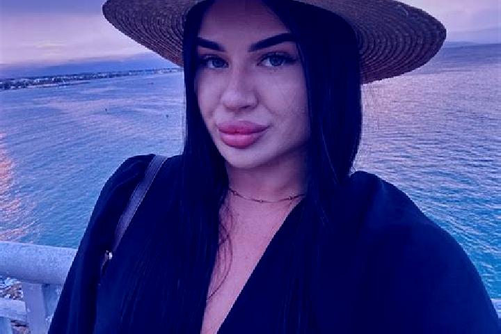 Jade, 24 — Escort in Liskovets, Ukraine
