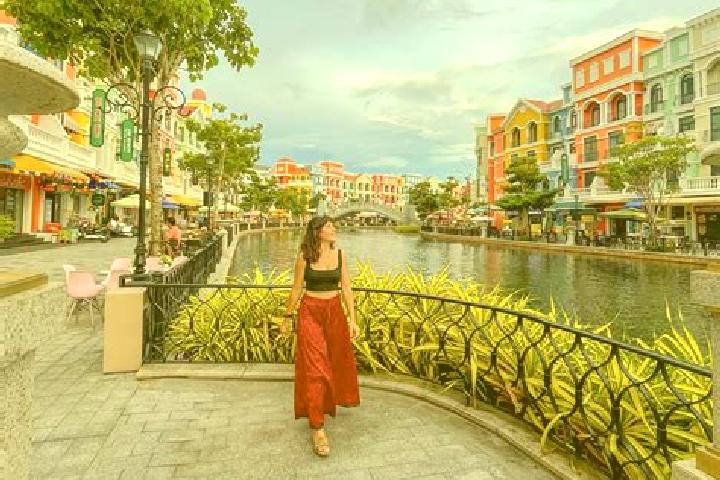 Jade, 24 — Escort in Phu Vang, Vietnam