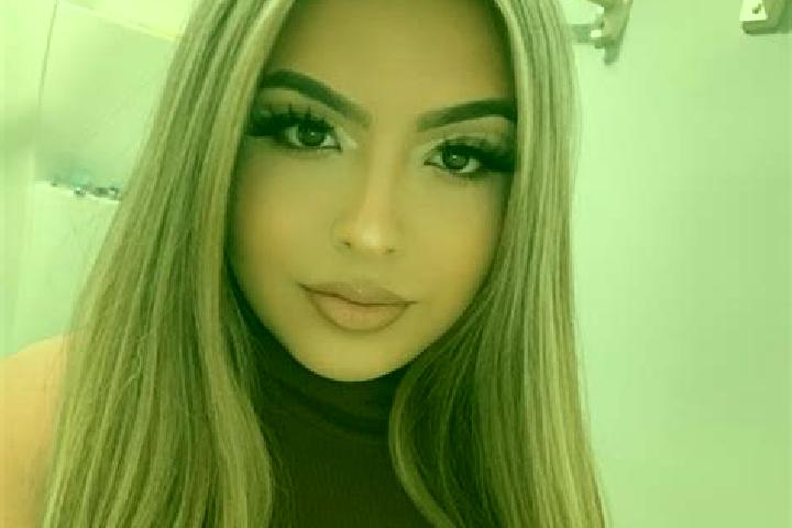 Jade, 25, a blonde brown-eyed latina companion based in Diamante do Norte. Offering Dinner Date, Roleplay, GFE, Overnight. Available for incall and outcall, ...