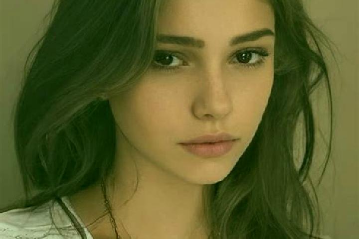 Jade, 25, a chestnut dark-eyed slavic companion based in Agueero. Offering Couples, A-Level, 69, Tantra. Available for incall and outcall, day and evening da...