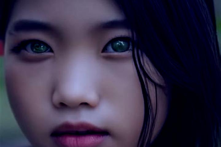 Jade, 25, a red green-eyed asian companion based in Sextonville. Offering Dinner Date, Couples, Travel Companion. Available for incall and outcall, overnight...