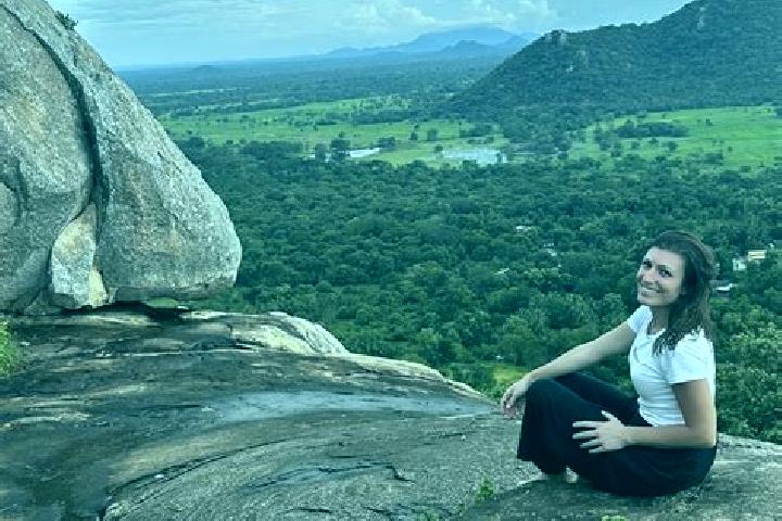 Jade, 25 — Escort in Mihintale, Sri Lanka