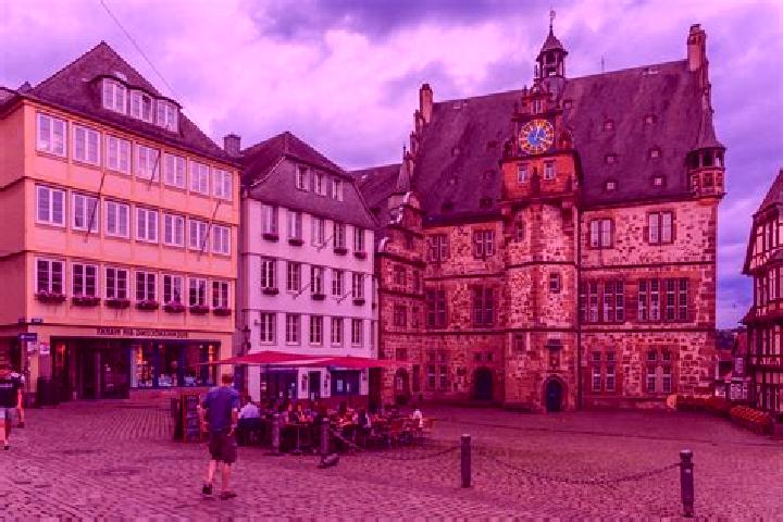 Jade, 25 — Escort in Oberstadt, Germany