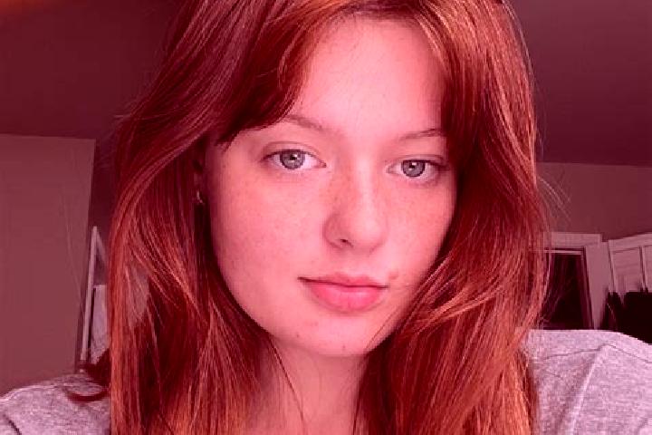 Jade, 26, a auburn amber-eyed latina companion based in Molos. Offering 69, Deep French Kissing, Girlfriend Experience, CIM. Available for incall and outcall...