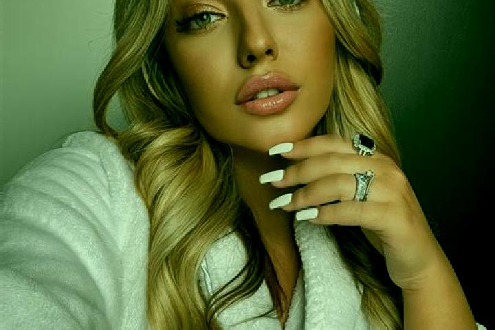 Jade, 26, a blonde grey-eyed latina companion based in Katlenburg-Lindau. Offering Party Girl, Deep French Kissing, 69, Overnight. Available for incall and o...