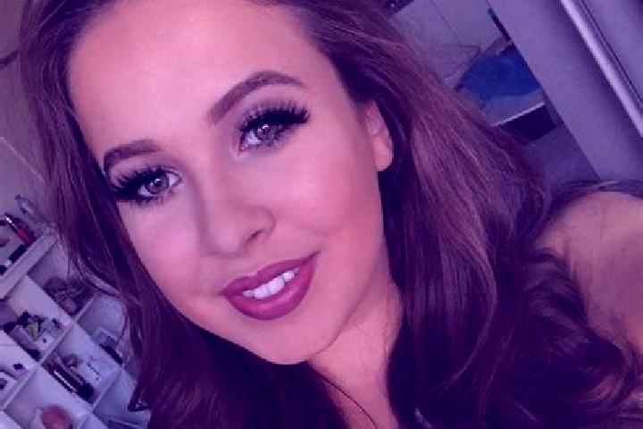 Jade, 26, a brunette brown-eyed mixed companion based in Yakovlevo. Offering Fetish, Party Girl, A-Level. Available for incall and outcall, day and evening d...