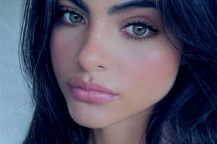 Jade, 26, a brunette green-eyed caucasian companion based in Oveselu. Offering 69, BDSM, Tantra, Domination, Prostate Massage. Available for incall and outca...