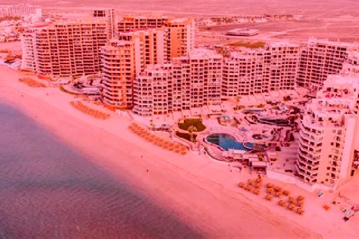 Jade, 26, a brunette grey-eyed latina companion based in Puerto Penasco. Offering CIM, Tantra, Duos. Available for incall and outcall, overnight bookings ava...