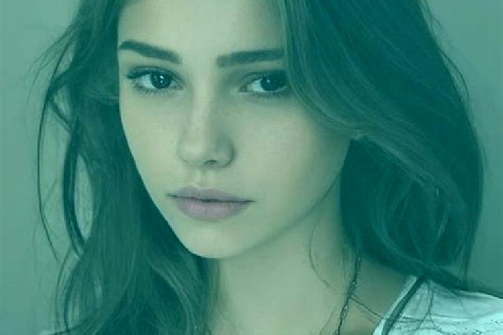 Jade, 26, a brunette hazel-eyed slavic companion based in Ban Na Doem. Offering Dinner Date, CIM, Domination. Available for incall and outcall, overnight boo...
