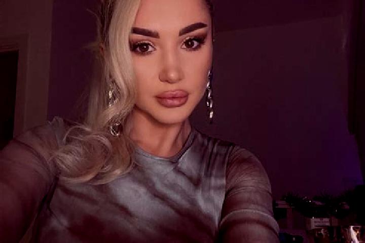 Jade, 26, a chestnut blue-eyed mixed companion based in San Jose de Pare. Offering Duos, Travel Companion, GFE, Overnight. Available for incall and outcall, ...