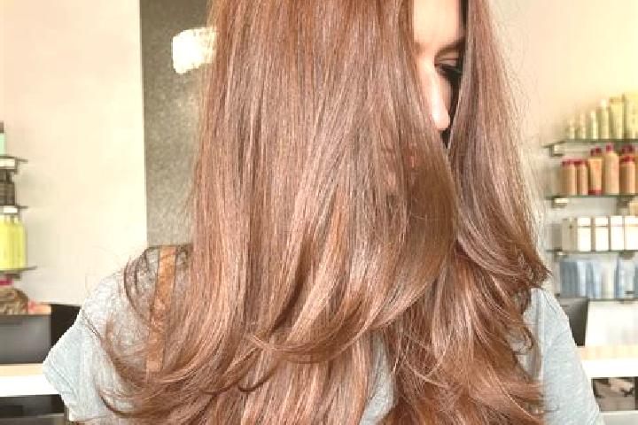 Jade, 26, a chestnut dark-eyed middle eastern companion based in Cambanay. Offering CIM, Dinner Date, A-Level, Massage, Couples. Available for incall and out...