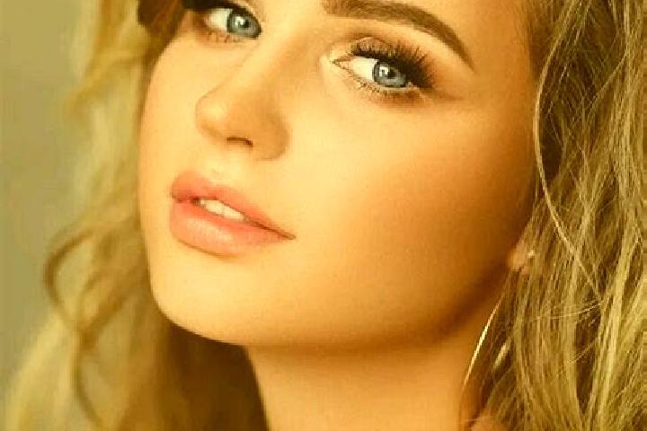 Jade, 26, a dark blonde blue-eyed asian companion based in Karacaoeren. Offering Duos, Dinner Date, Tantra, Deep French Kissing. Available for incall and out...