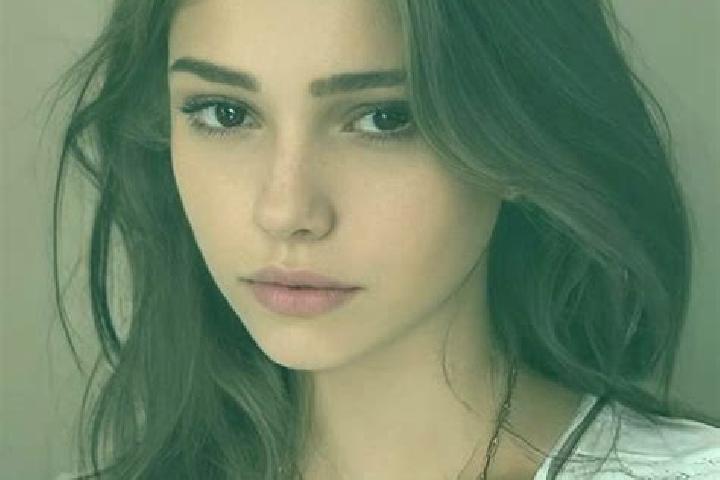 Jade, 26, a dark blonde hazel-eyed slavic companion based in Kalinino. Offering CIM, Deep French Kissing, Tantra, Girlfriend Experience. Available for incall...