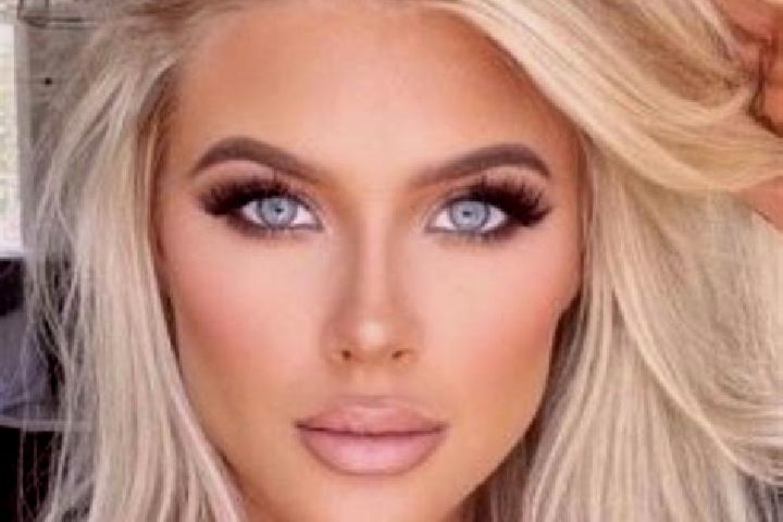 Jade, 26, a platinum blonde blue-eyed caribbean companion based in Bolgatanga. Offering Massage, Overnight, GFE, 69, CIM. Available for incall and outcall, d...