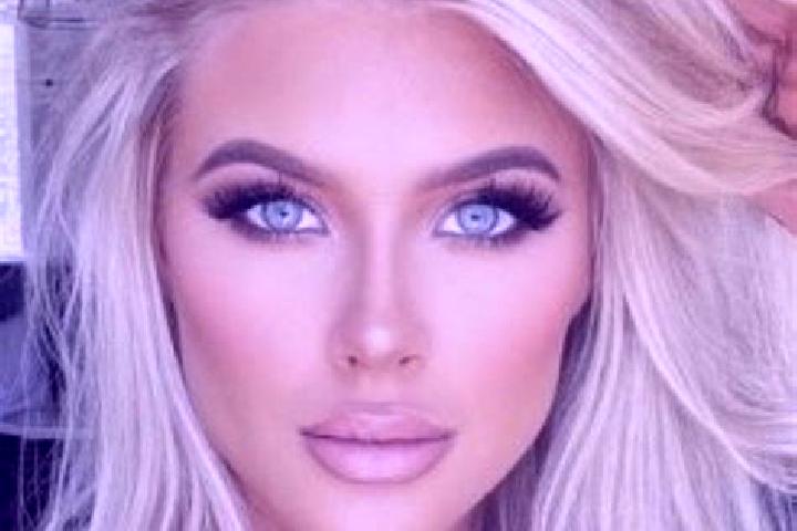Jade, 26, a platinum blonde grey-eyed indian companion based in Jinshanzui. Offering Overnight, Prostate Massage, Fetish, Girlfriend Experience, Domination. ...