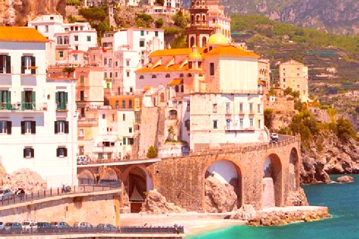 Jade, 26 — Escort in Felitto, Italy
