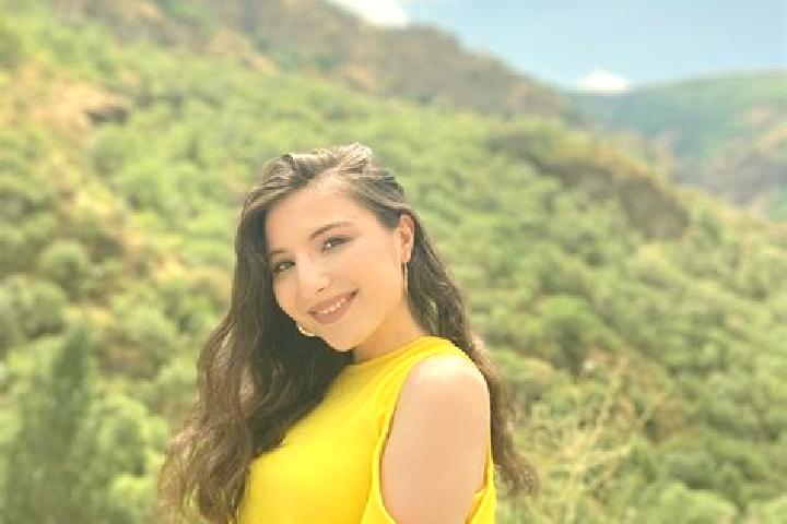 Jade, 26 — Escort in Lorut, Armenia