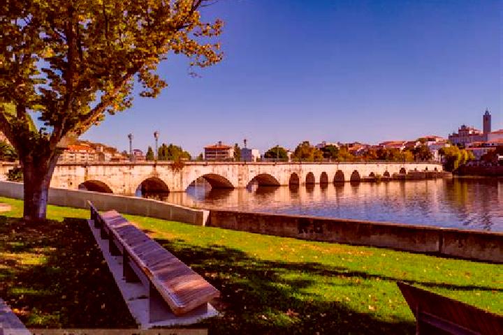 Jade, 26 — Escort in Mirandela, Portugal