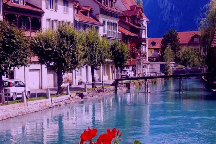 Jade, 26 — Escort in Rietgrabenhang, Switzerland