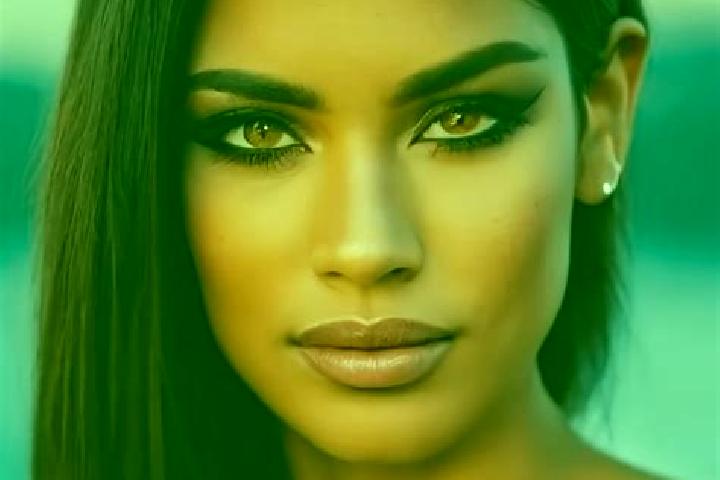 Jade, 27, a auburn dark-eyed latina companion based in Ekerem. Offering Duos, Overnight, Dinner Date, Striptease. Available for incall and outcall, day and e...