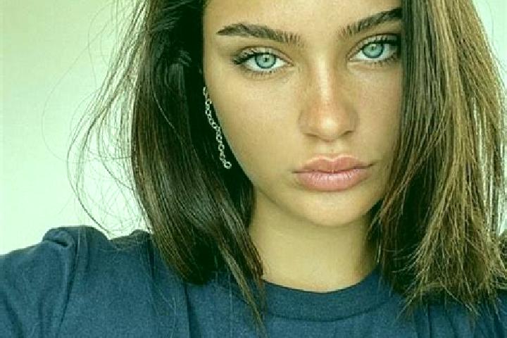 Jade, 27, a brunette blue-eyed mediterranean companion based in Bridgwater Lakes. Offering Tantra, Fetish, Overnight. Available for incall and outcall, day a...