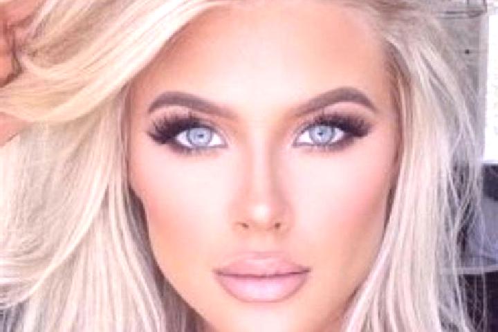 Jade, 27, a platinum blonde grey-eyed indian companion based in Afonso Bezerra. Offering Prostate Massage, Dinner Date, Deep French Kissing, Fetish. Availabl...