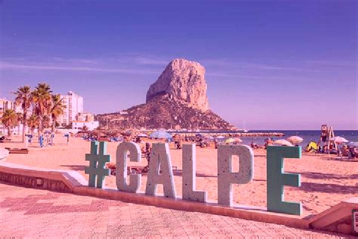 Jade, 27 — Escort in Calp, Spain