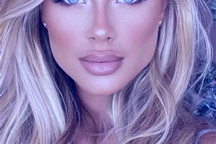 Jade, 28, a blonde hazel-eyed latina companion based in Dalstorp. Offering A-Level, GFE, OWO. Available for incall and outcall, overnight bookings available.