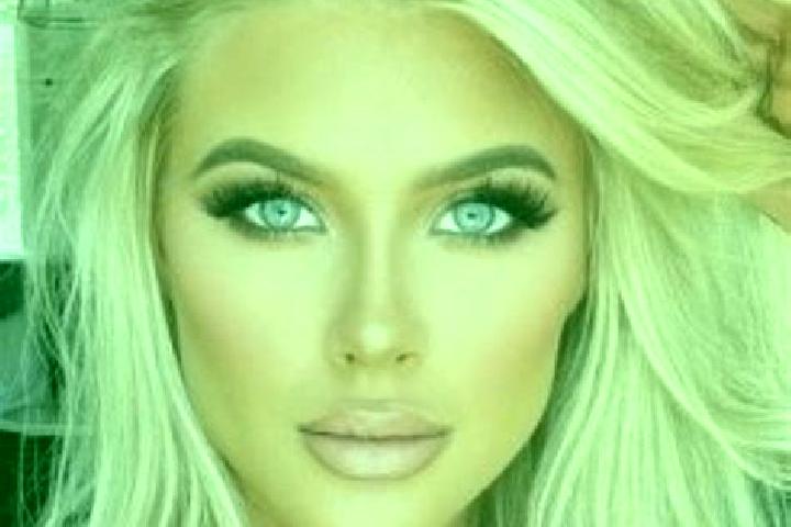 Jade, 28, a platinum blonde amber-eyed asian companion based in Valle de Angeles. Offering Dinner Date, BDSM, Party Girl, GFE, Fetish. Available for incall a...