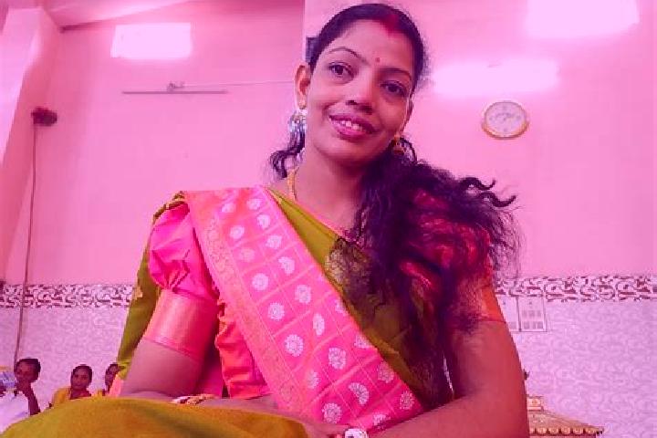 Jade, 28 — Escort in Balarampur, India