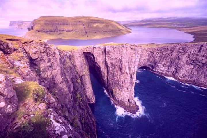 Jade, 28 — Escort in Vagur, Faroe Islands