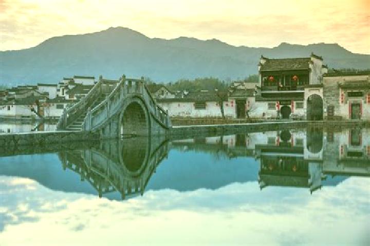 Jade, 28 — Escort in Xidi, China