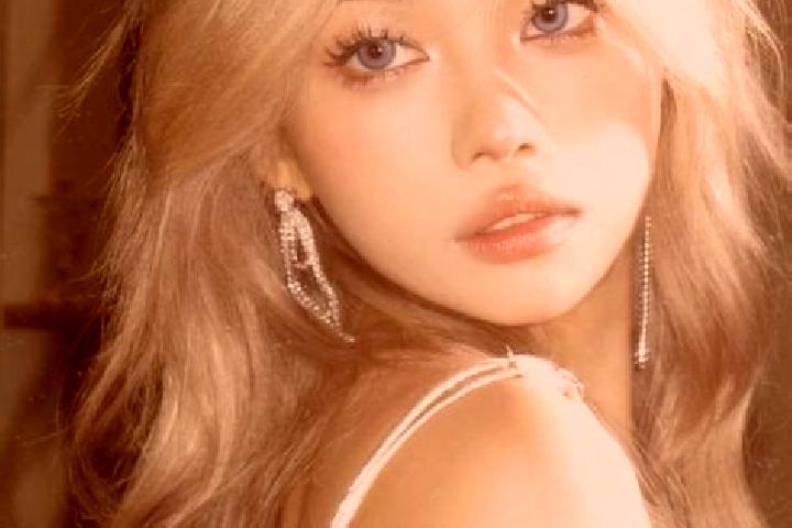 Jade, 29, a blonde blue-eyed asian companion based in La Jutosa. Offering A-Level, Girlfriend Experience, OWO. Available for incall and outcall, overnight bo...